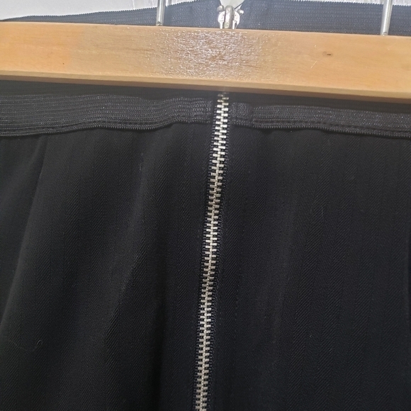 Propaganda Pencil Skirt in Black Size 0 - Picture 4 of 5
